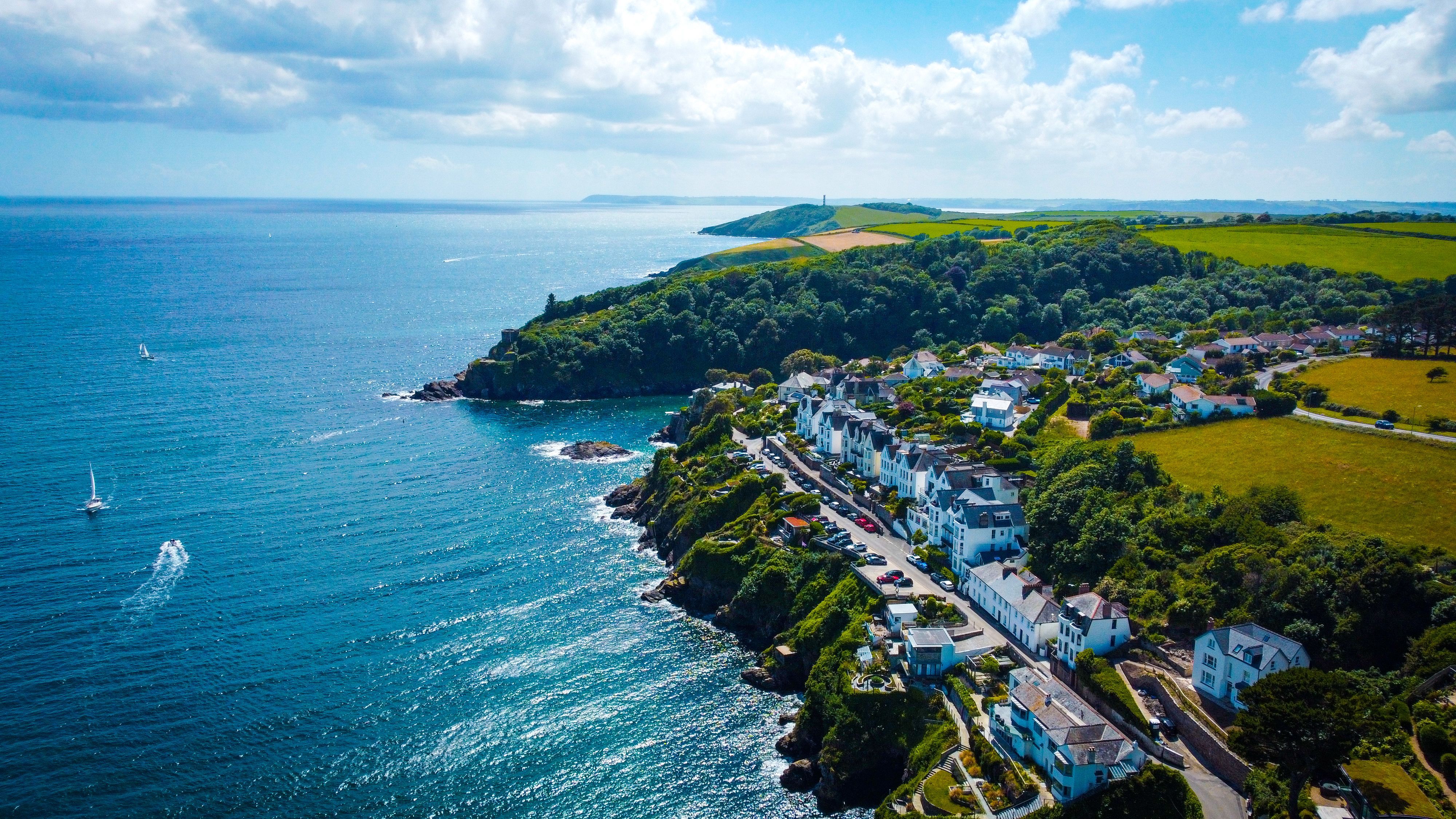 Cornish_Coast_9b58a3e9f5.jpg