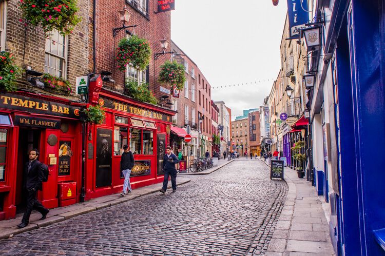 Dublin-Temple-Bar.jpg