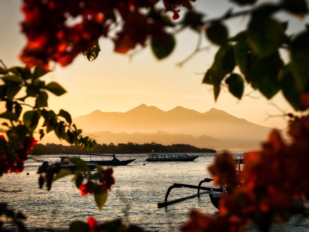 Gili Trawangan during sunset with the mountains in the background