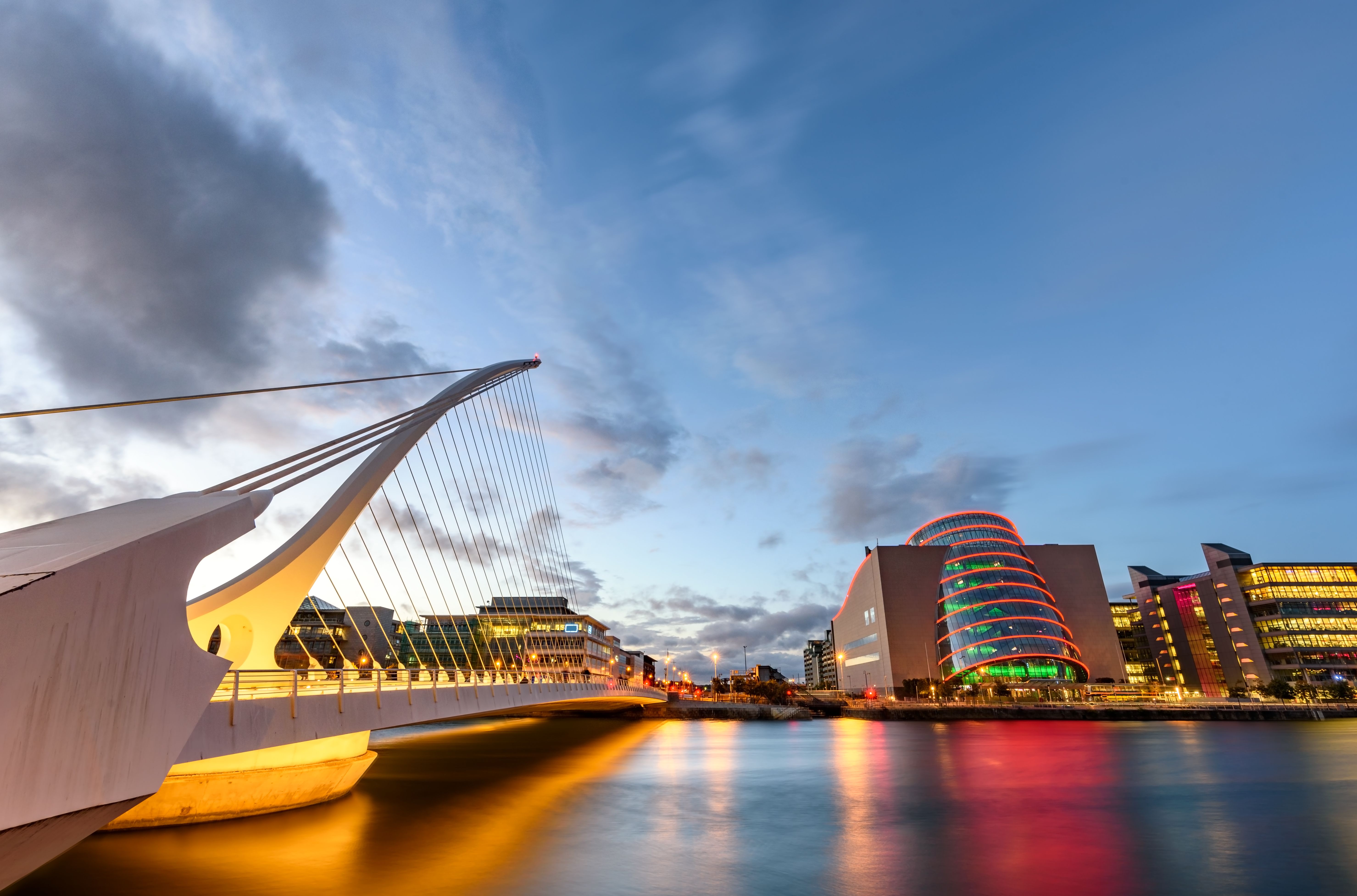 Samuel Beckett Bridge Dublin.jpg