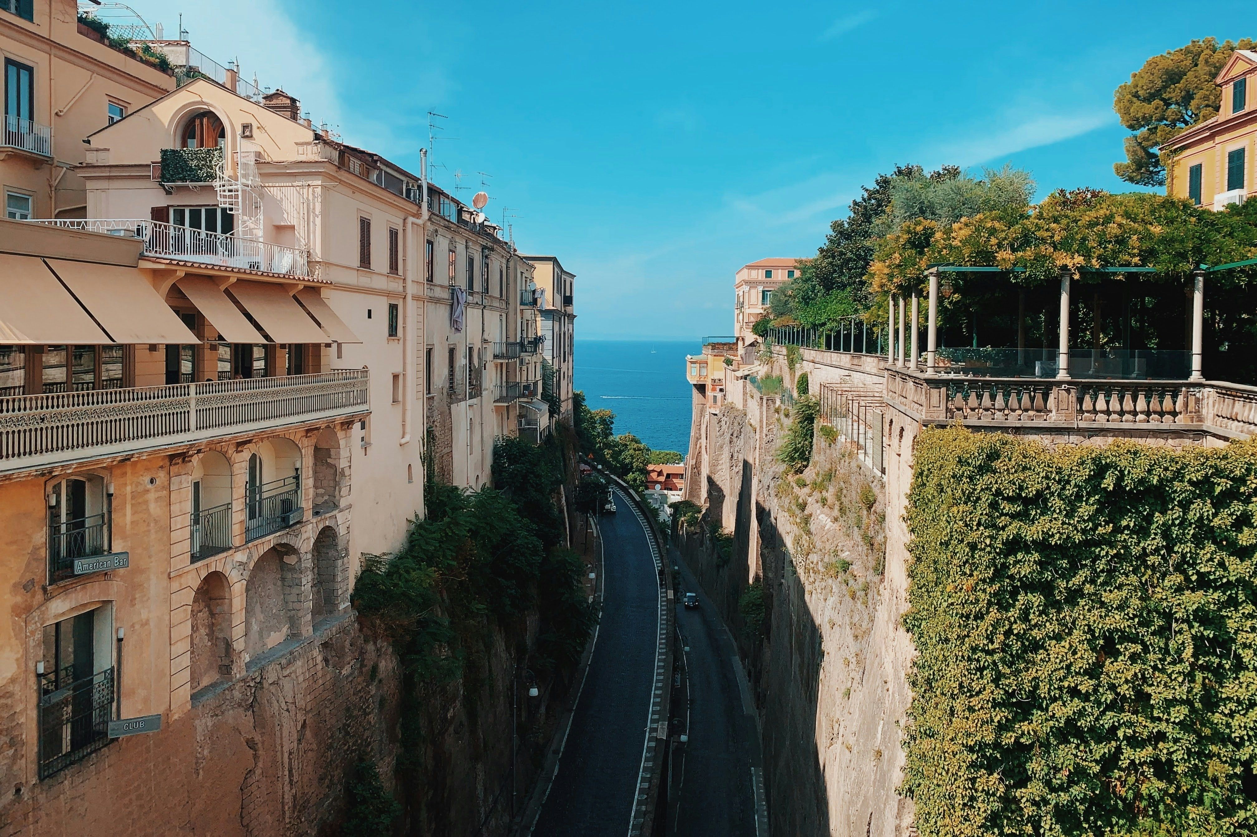 road in between the cliffs in Sorrento