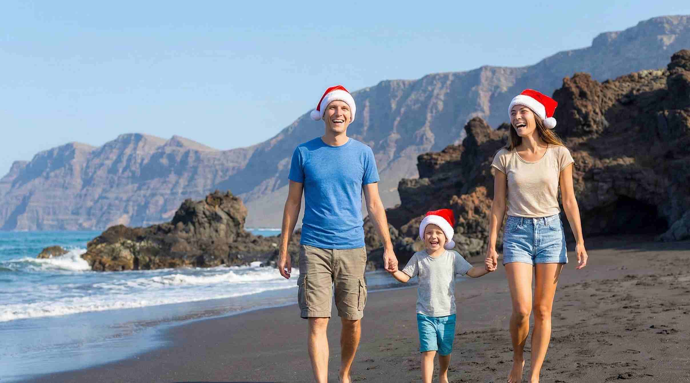 Navidad a pie de playa: un paseo tranquilo bajo el sol invernal canario.