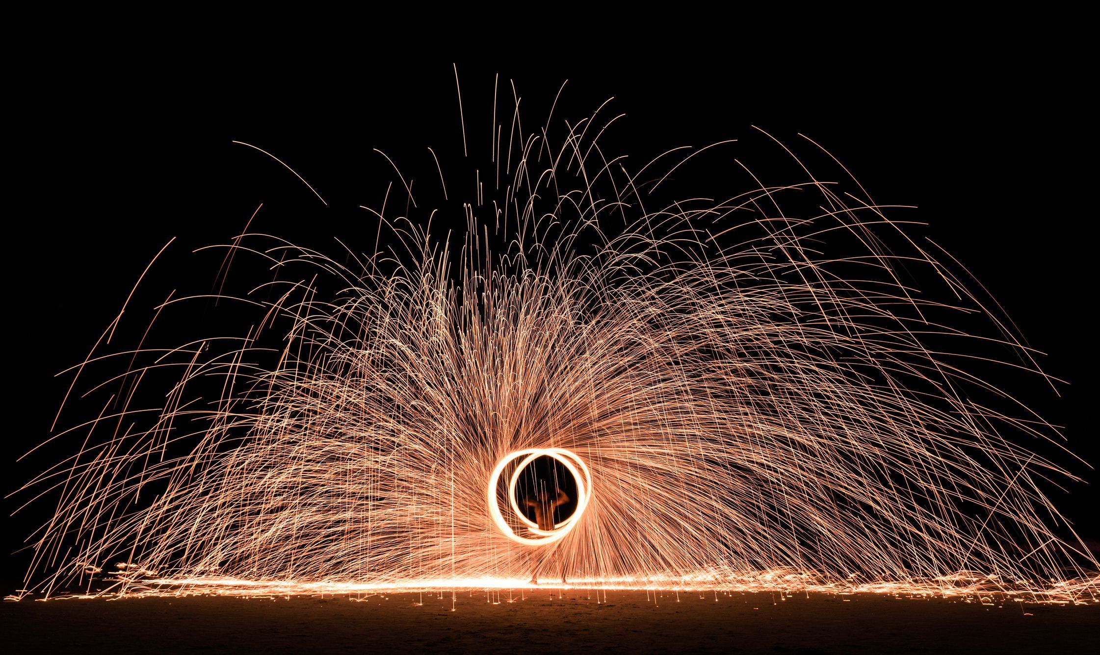 Vuurwerk bij nacht
