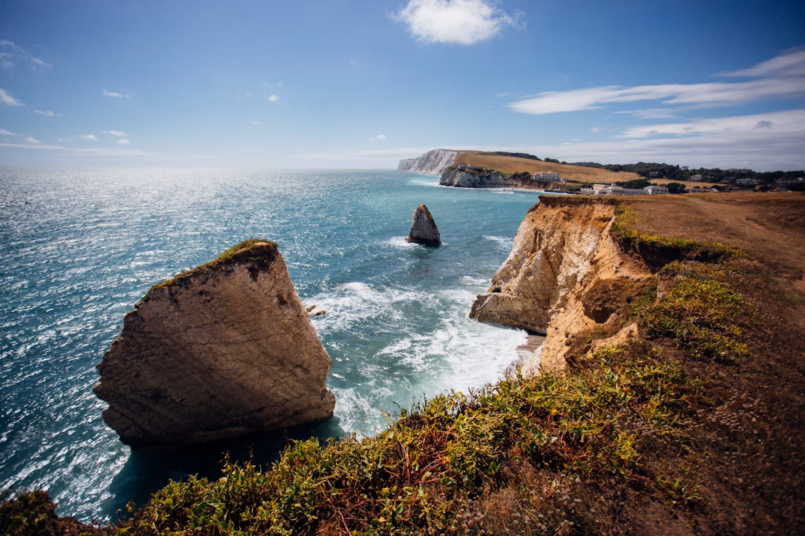 the stunning coastline of Isle of Wight