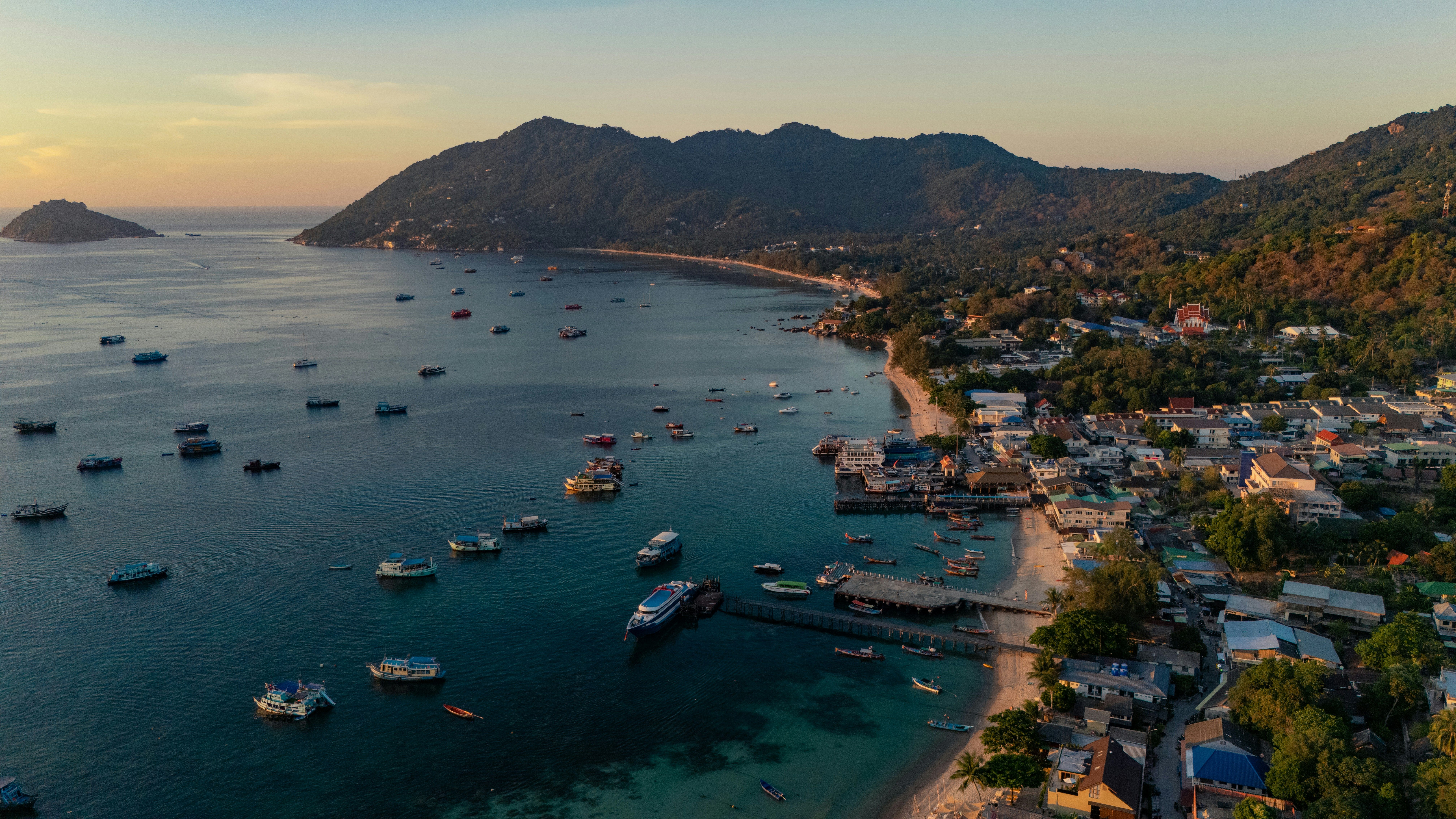 boats off the coast of Koh Tao