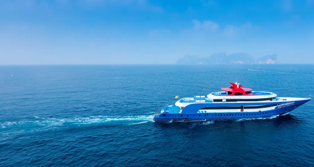 Thailand: Exclusive Offer with Andaman Wave Master