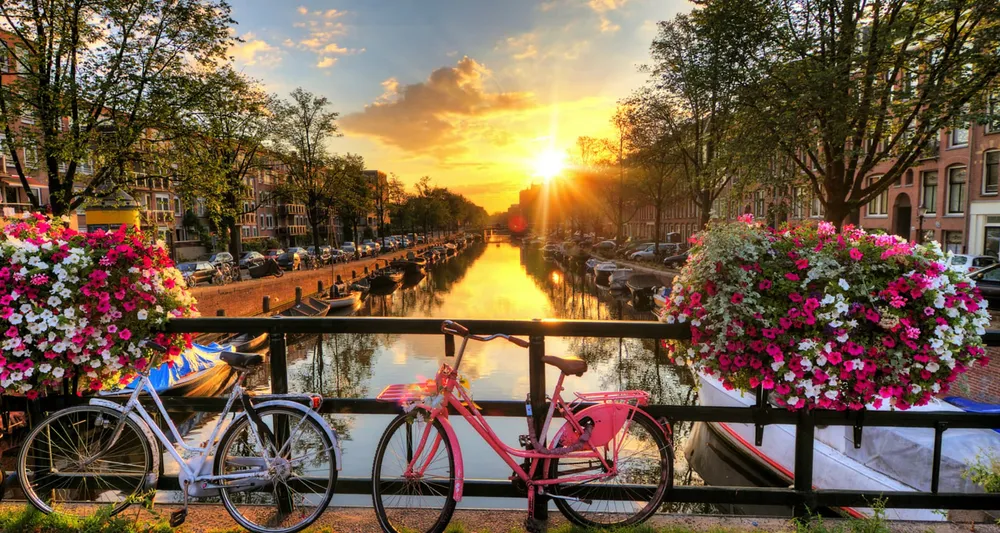 Save up to 26% on short breaks to Holland