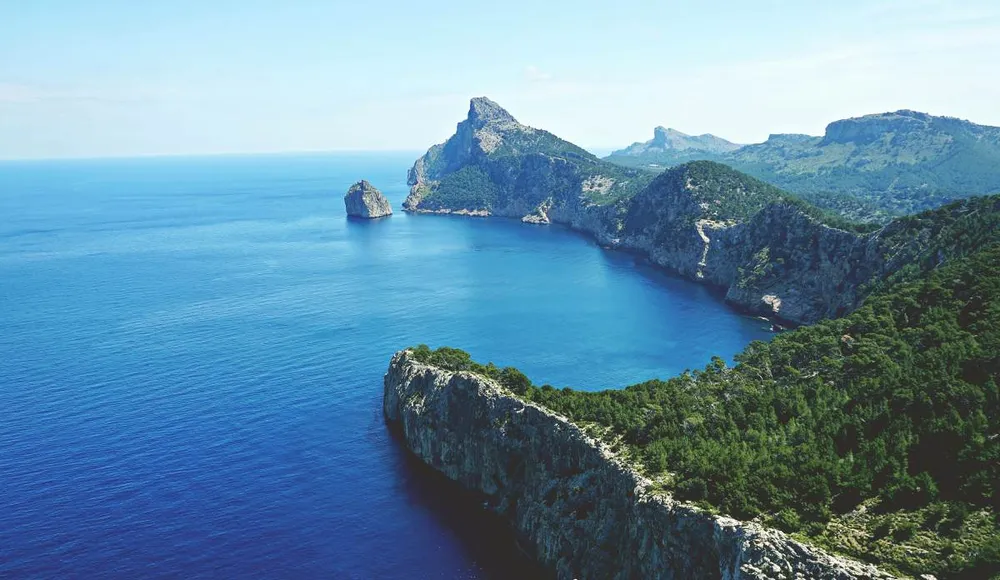 the rugged coastline of Mallorca
