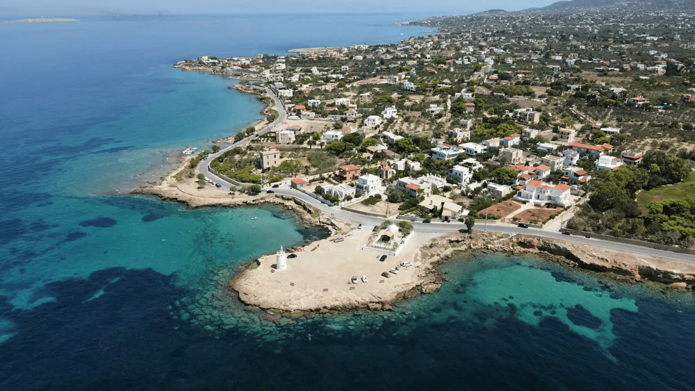 vue sur ville egine et la mer
