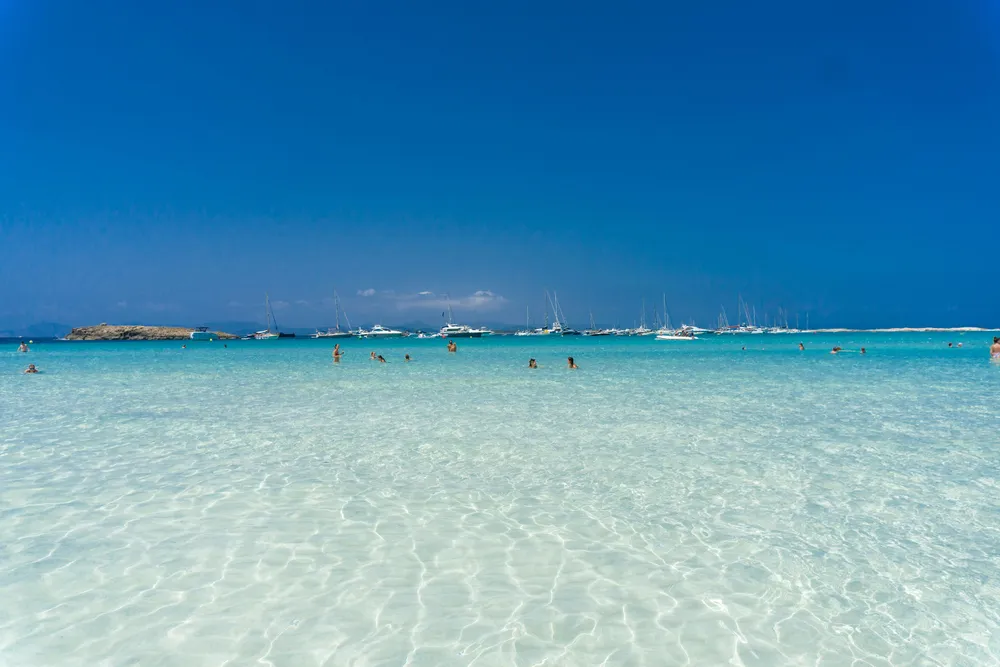 Mare cristallino a Ibiza, Baleari.