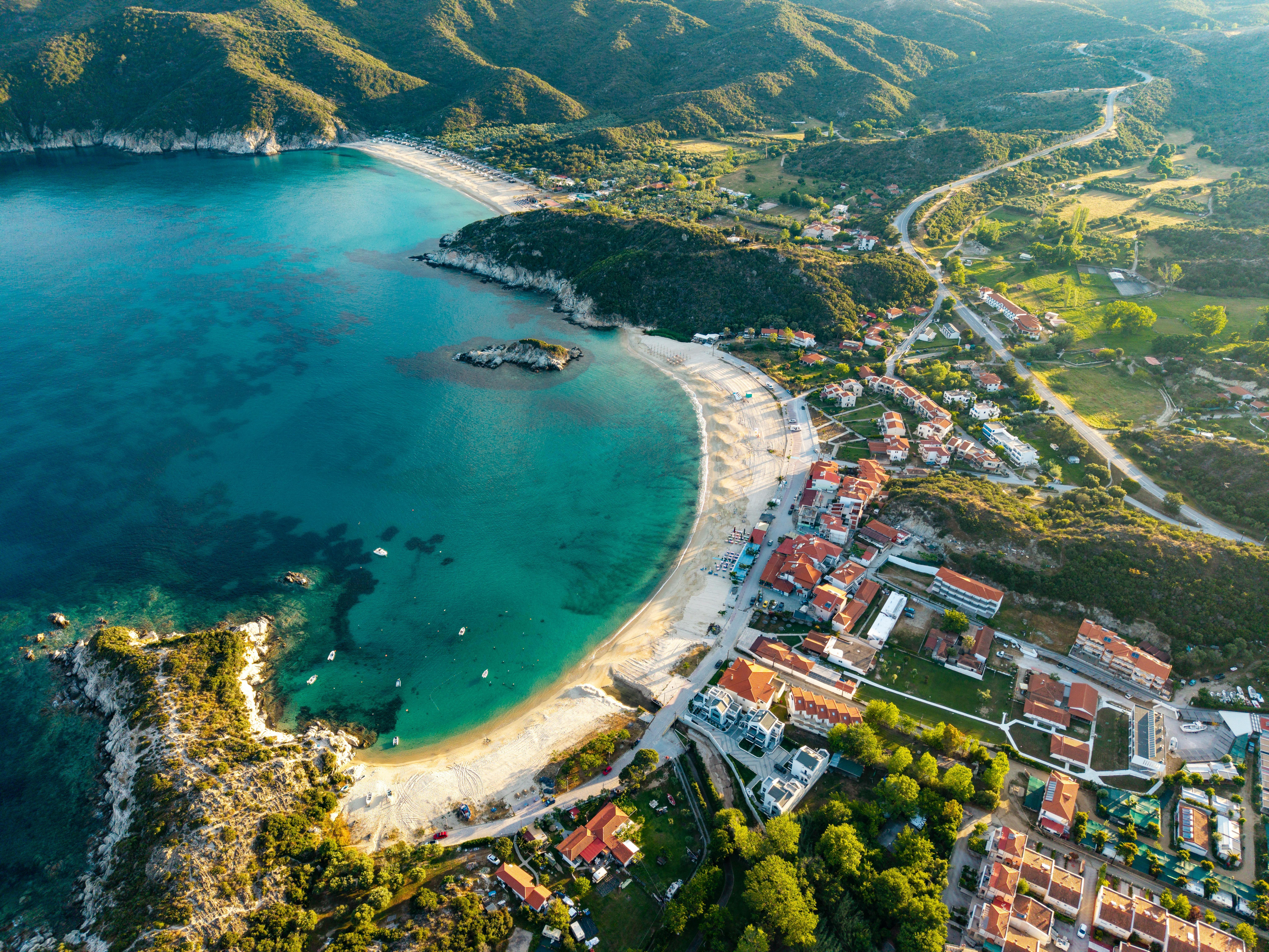 Spiaggia di Kalamitsi (Sithonia, Halkidiki) vista dall'alto